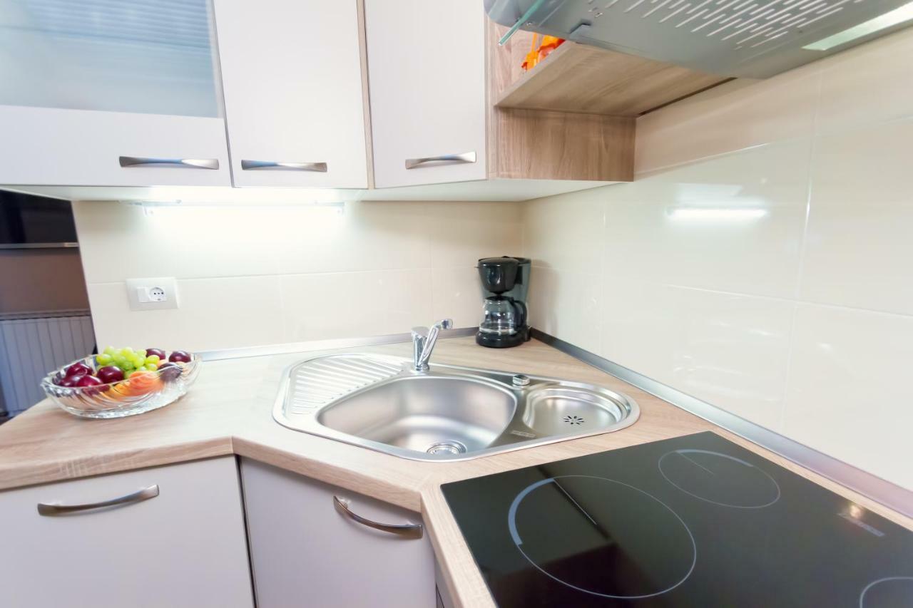 Apartments Mirjana Novigrad Istria Eksteriør billede